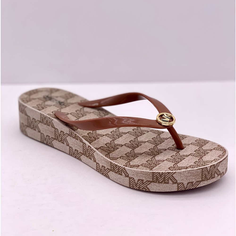 Michael Kors Bedford Logo MK
Women's Wedge Flip Flop Sandals - Picture 2 of 8